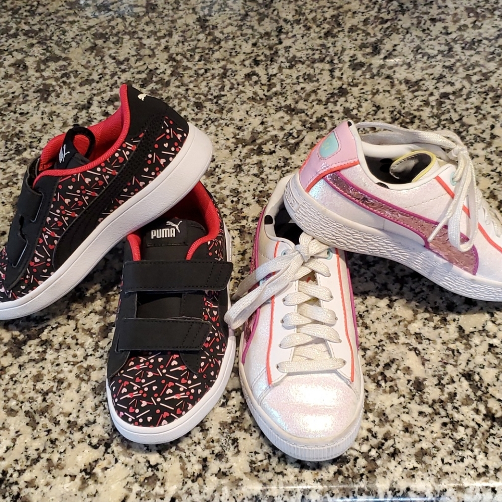 Girls puma sneakers brand new size 1 euc size 13.5
